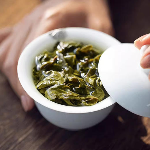 大师茶 福建安溪原产铁观音茶叶特级 新茶清香型75g*4条 商品图4