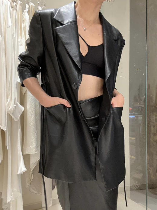 ranyepersonal｜jacket 翘肩可拆卸拼接袖设计皮衣 [ 黑BODY23JA02 ] 商品图0