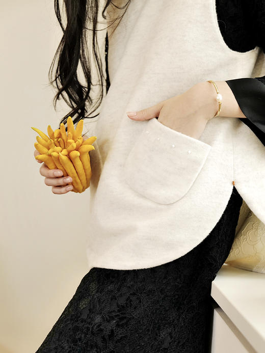 珠玉 茸毛织锦 双面穿 圆摆镶珠小坎 山林曦照 商品图3