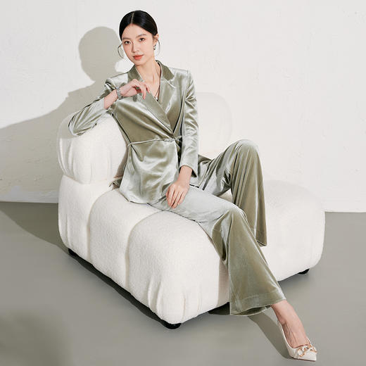 新中式西装套装女2026新款秋冬丝绒职业装 商品图6