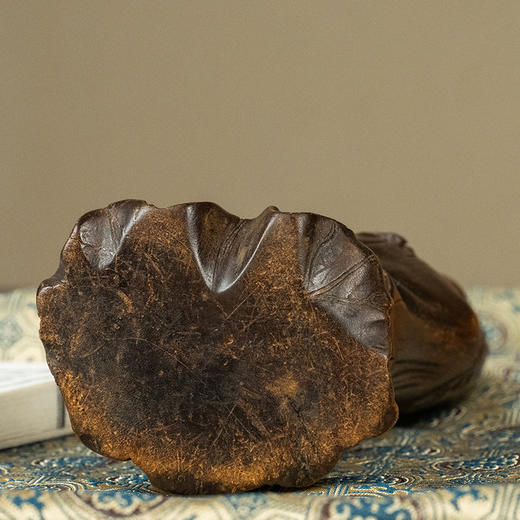 清 沉香木雕如意观音 商品图3