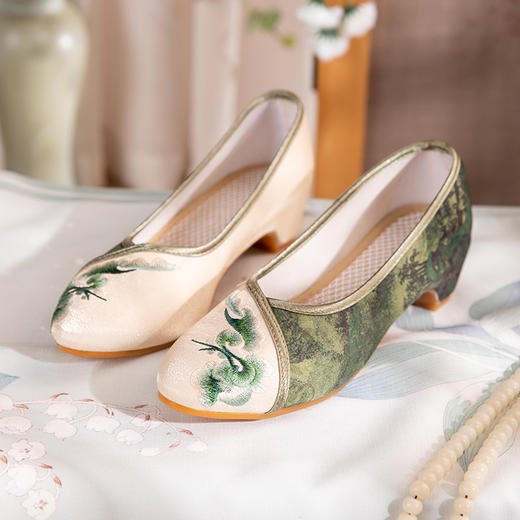 中国风妈妈鞋茶艺刺绣旗袍布鞋YX[天荷] 商品图1