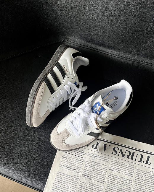 现货 THS 11.25-无 阿·迪家 情侣款 简约轻便德训鞋 samba系列经典板鞋 2色 QZ099 商品图8