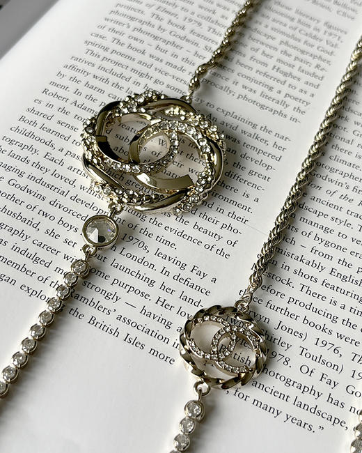 现货 THS 11.25-无 香家 香家秋冬精致女人风范 女士秋冬毛衣链 项链 3款 CU1267 商品图6