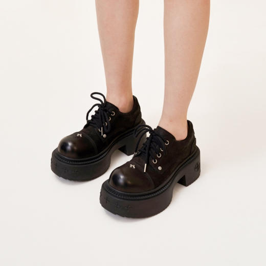 SMFK Compass 牛皮革 舒适时尚厚底耐磨 休闲单鞋 女款 荒野黑（CB） 商品图3