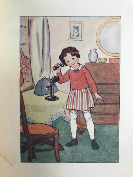 约20世纪中期 阿米莉安进城 皮尔斯数十幅彩色插图 精装32开 商品图11