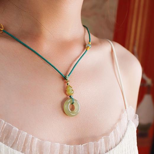 （下单赠紫金砂桃花串）汀青·和田玉老熟料专场，冰底老熟料，肤如凝脂，莹润透亮 商品图4