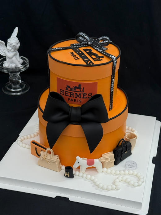 爱马仕女生双层蛋糕 商品图0