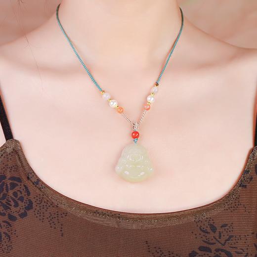 （下单赠紫金砂桃花串）汀青·珍藏级和田玉老熟料挂件珠串 | 冰底老熟料，行家挚爱，一见倾心 商品图3