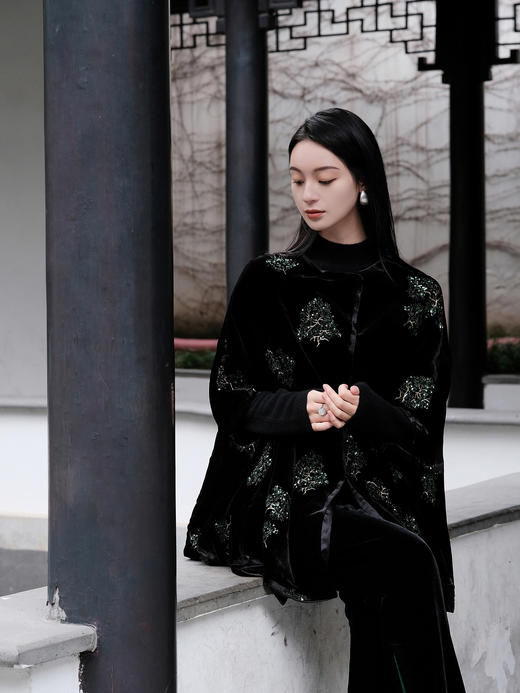 盛唐牡丹| 串珠松柏丝绒外套 商品图4