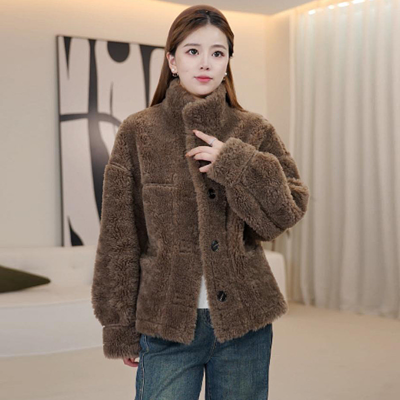 i22VifOtztSBuvrBbgyUeV5UWW1uMjcY1auM