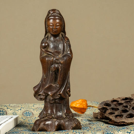 清 沉香木雕如意观音 商品图0