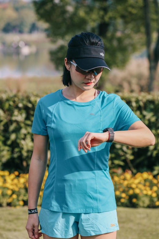 健牧 ‎起跑二代 跑步短袖T恤 商品图4