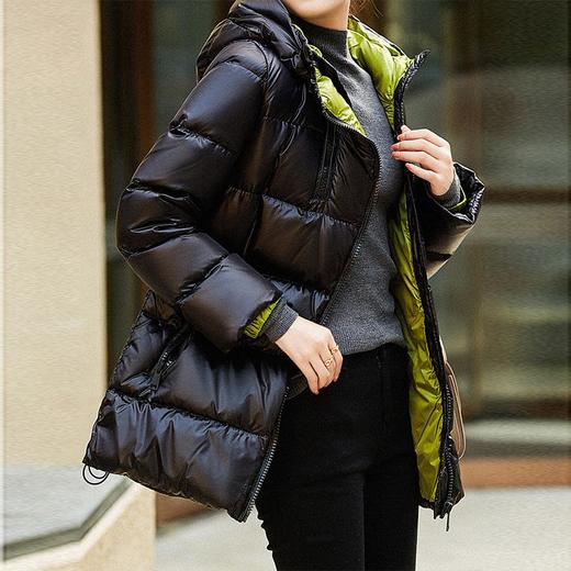 【高货ay】全新升级【铂金会员588/天猫799/差价211】(12416) 洛诗琳冬季新款设计感95白鹅绒连帽短款双面羽绒服外套女 商品图3