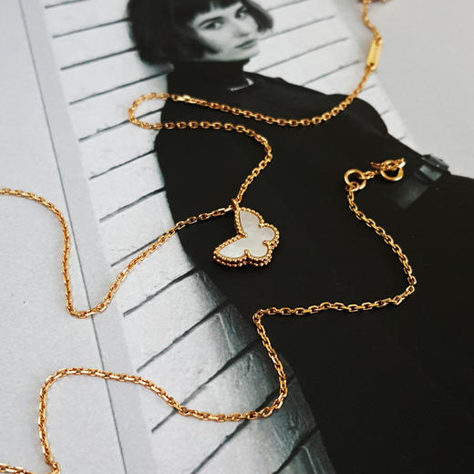 【95新】VCA梵克雅宝Sweet Butterflies系列VCARF69300 18K黄金白贝母蝴蝶项链链长约40cm女士现售价：7200！151124TJ10 商品图1