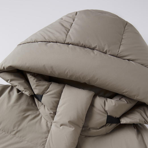 ROMI STUDIO“温暖过冬”90白鹅绒高克重哑光连帽羽绒服RW24WW70716 商品图2