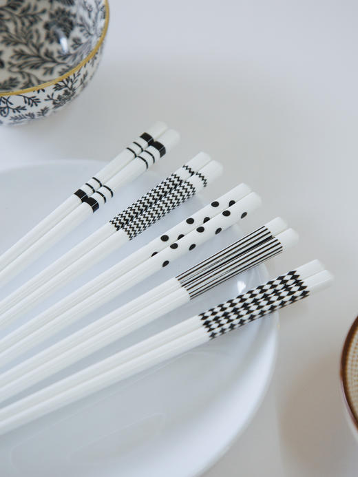 陶瓷筷子（5双/盒） 商品图1