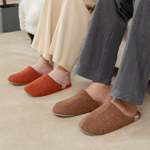 【6F】多样屋拖鞋冬季情侣室内家居保暖新款拖鞋 商品图1