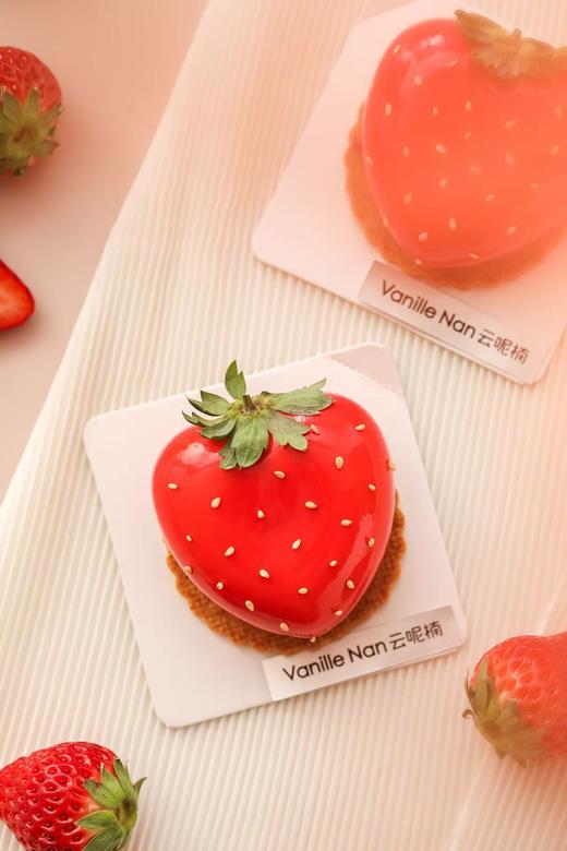 莓莓乳酪慕斯 商品图1