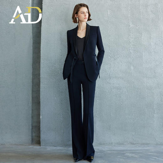 AD高级感黑色微喇裤秋季2026新款新中式盘扣西装套装醋酸西服外套 商品图2
