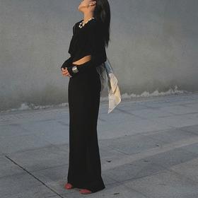 【顺丰包邮】99007 洛诗琳高级感镂空蕾丝拼接针织上衣半裙两件套929