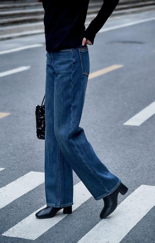 L1臣禾蓝色一体绒牛仔裤	JZ244060558 商品图3