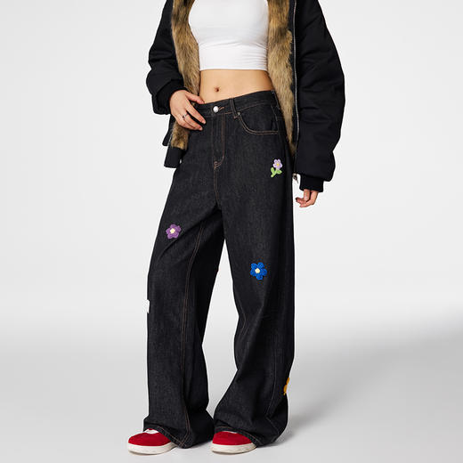 【Achock官方店】小花刺绣印花宽松直筒水洗牛仔裤潮牌新品设计感 商品图1