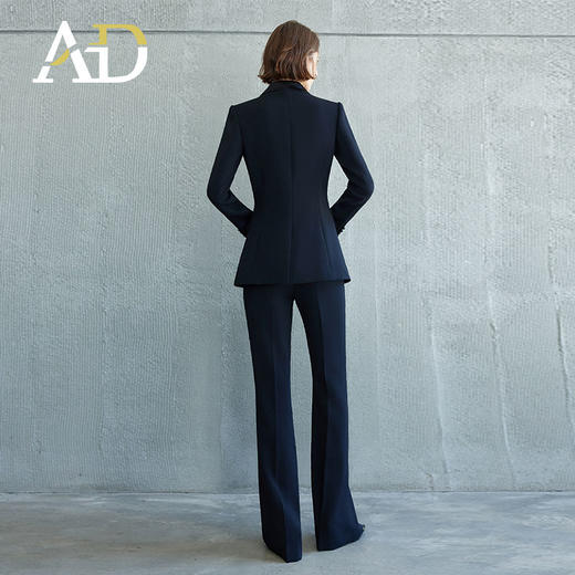 AD高级感黑色微喇裤秋季2026新款新中式盘扣西装套装醋酸西服外套 商品图4