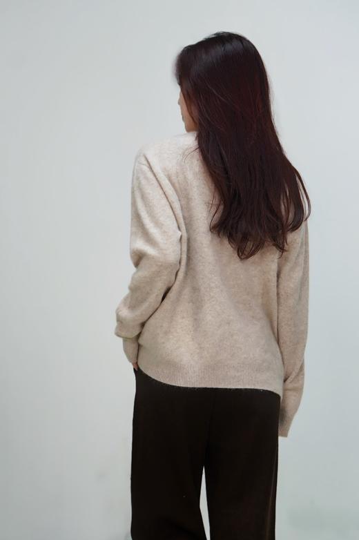  臣禾【棉花糖毛衫】羊绒拉毛针织衫 圆领	JZ244091175 商品图8