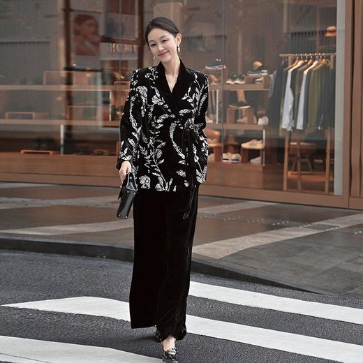 【顺丰包邮】99522 洛诗琳新中式刺绣亮片真丝丝绒外套半裙两件套728 商品图2