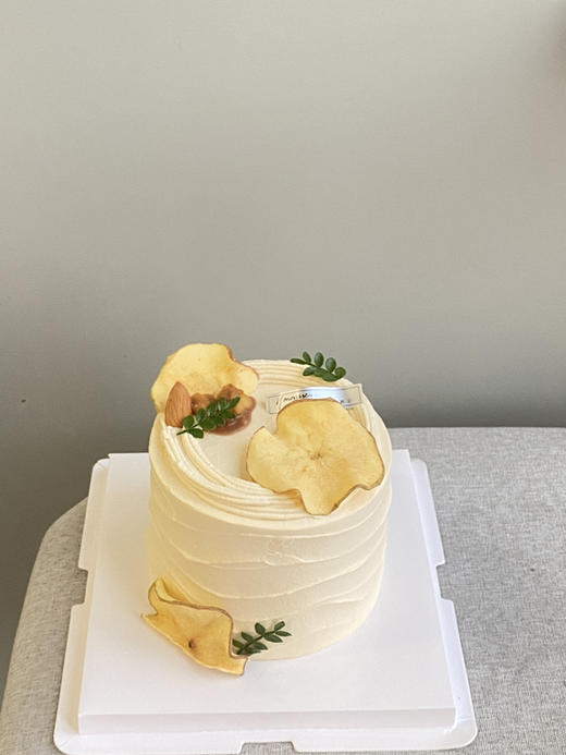 「经典」焦糖苹果 杏仁夏威夷果  4寸 商品图1