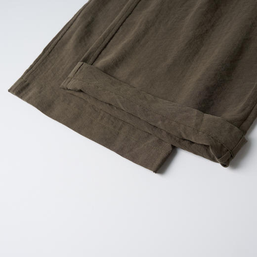 ROMI STUDIO“自然之下”桑蚕丝褶皱纹路肌理感阔腿休闲裤 421K9036 商品图4