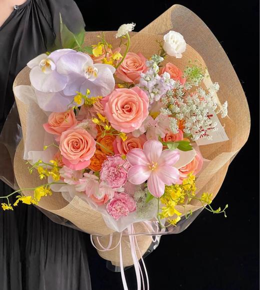 细腻的美好--多巴胺混搭花束 商品图0