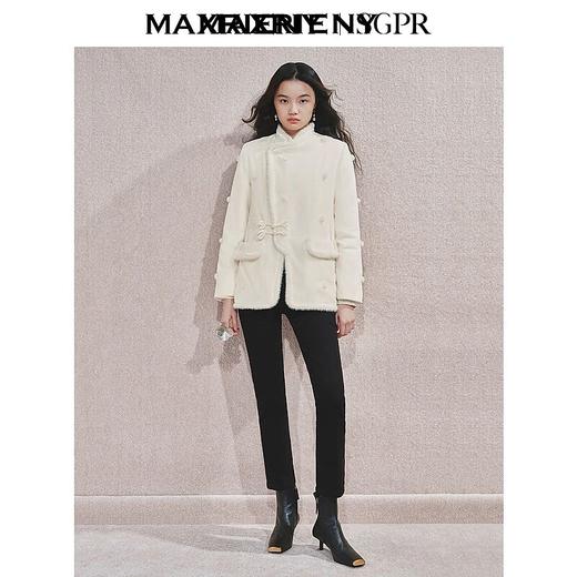 MAXRIENY贵雅新中式羽绒服复古盘扣设计24冬款手工刺绣保暖外套女(货号:MS85DC501) 商品图1
