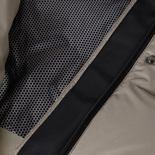 ROMI STUDIO“温暖过冬”90白鹅绒高克重哑光连帽羽绒服RW24WW70716 商品图4