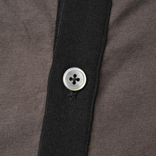 ROMI STUDIO ”美式复古“ 100%精梳棉后领扣无袖针织背心 421B6011 商品图4