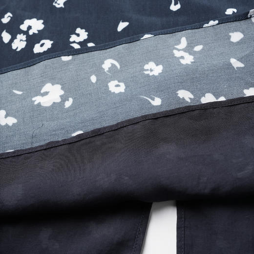 ROMI STUDIO “法式优雅” 100%莱赛尔光泽感碎花修身半裙 421X6069 商品图3