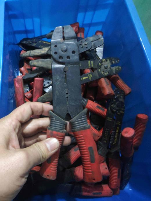 【货号01605】库存处理卡簧钳剥线钳电工钳子 商品图2
