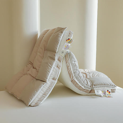 荞麦羽丝绒二合一护颈枕  母婴级全棉二合一分区枕 商品图4