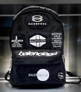 中性款尼龙刺绣贴背包he004