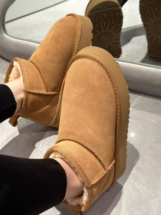 超火厚底雪地靴 加厚羊毛保暖雪地靴 时髦又百搭 商品图4