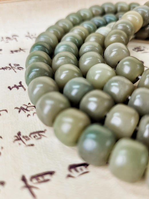 青色菩提8*10手串➕夜光盒坠跑环 商品图3