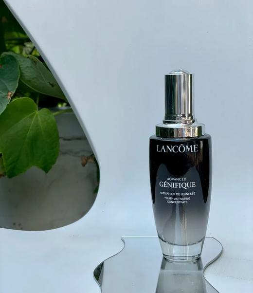 保税仓内实拍报关欧版L蔻小黑胖子肌底精华液 商品图0