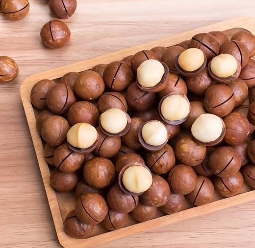 300g/袋 | 当季手捏夏威夷果，香酥滑嫩 商品图1