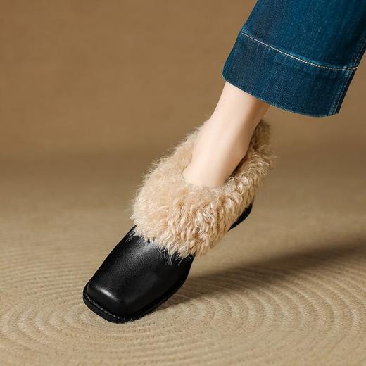 【预售5天】24年秋冬新款牛皮版方头毛毛鞋一脚蹬复古加绒保暖玛丽珍小皮鞋NJMK&K1260M 商品图4