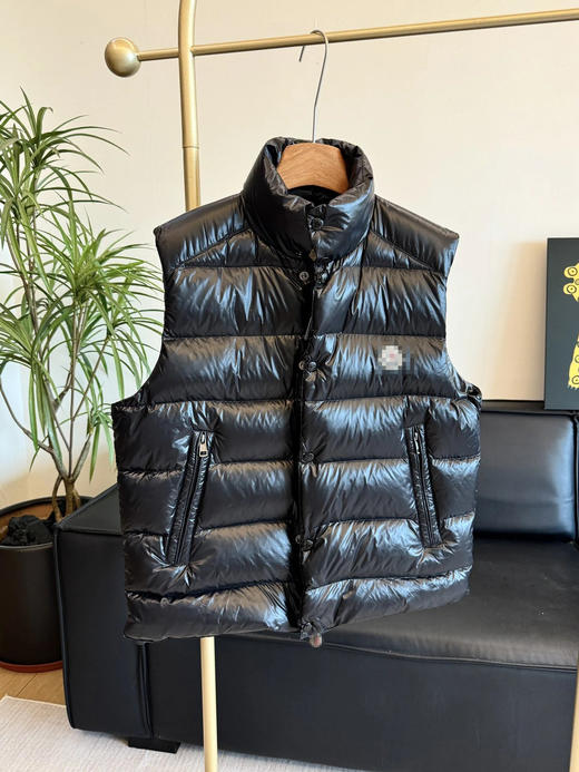 介绍链接丨蒙家立领经典羽绒马甲 商品图8