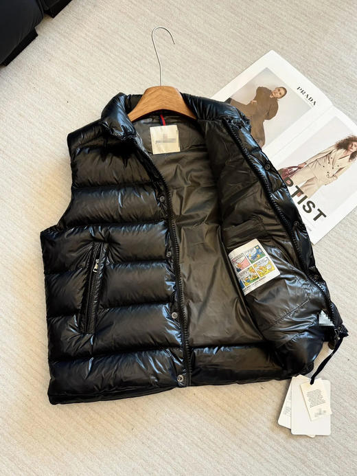 介绍链接丨蒙家立领经典羽绒马甲 商品图5