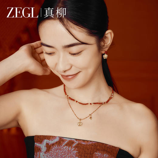 ZEGL真柳小红花系列笑脸花朵耳环女高级秋冬本命年耳饰红玛瑙耳钉 商品图4