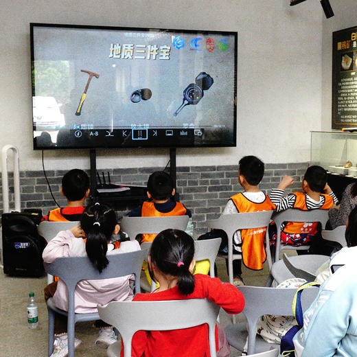 12月20日 增城·小小地质学家 亲子活动一日营 | 初识矿物，野外挖水晶，制作标本，开启户外水晶科考探索之旅！ 商品图1