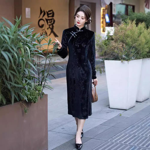 YG-2480黑色旗袍新款2024改良年轻款高端气质长袖新中式日常高贵女秋款 商品图2